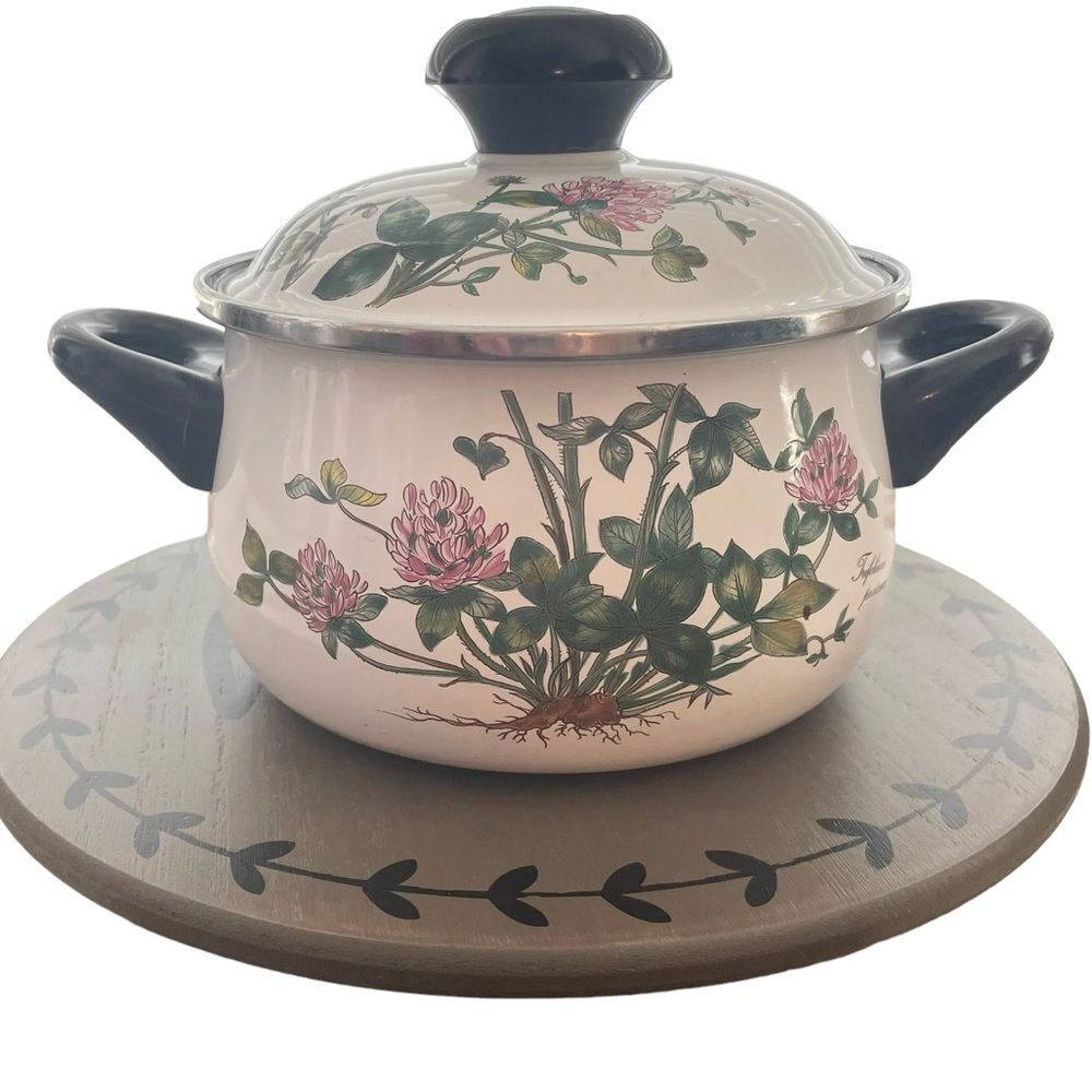 Vintage Botanica Covered Vegetable Tureen Round Casserole by VILLEROY & BOCH